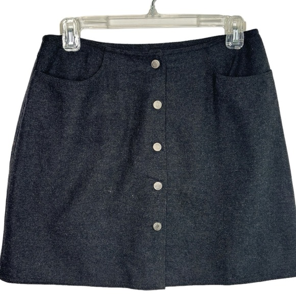 Gap Wool Mini Skirt Sz 8 Charcoal Gray Snap Down Front Pockets Classic Clueless - Picture 1 of 9
